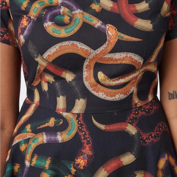 Robe Dangerfield dress snake serpent print cotton flare babydoll goth killstar - Picture 2 of 5